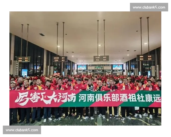 客场远征铸就荣耀之路球队挑战极限再启新篇章奋勇拼搏热血征程